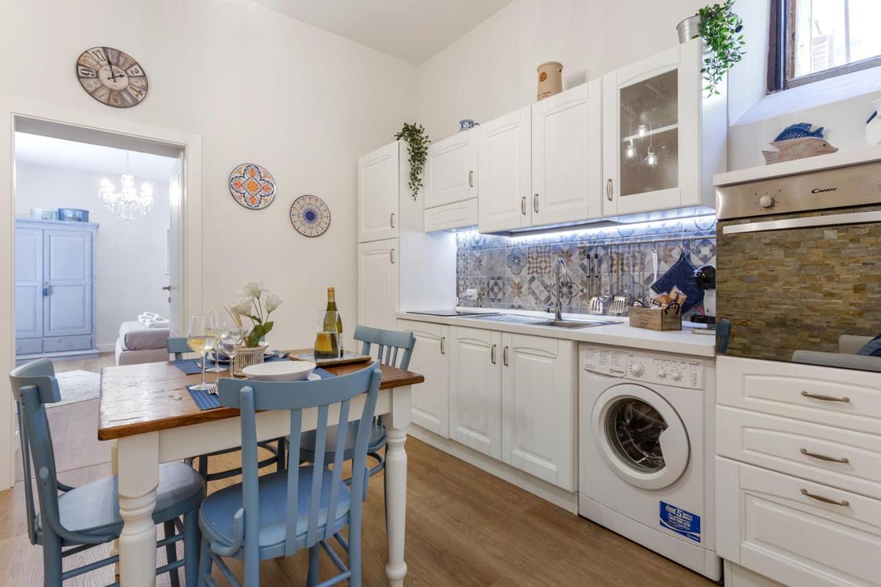 Apartment Casa Nagale- Di Charme Nel Cuore Di Ortigia A 50 Mt Dal Mare *