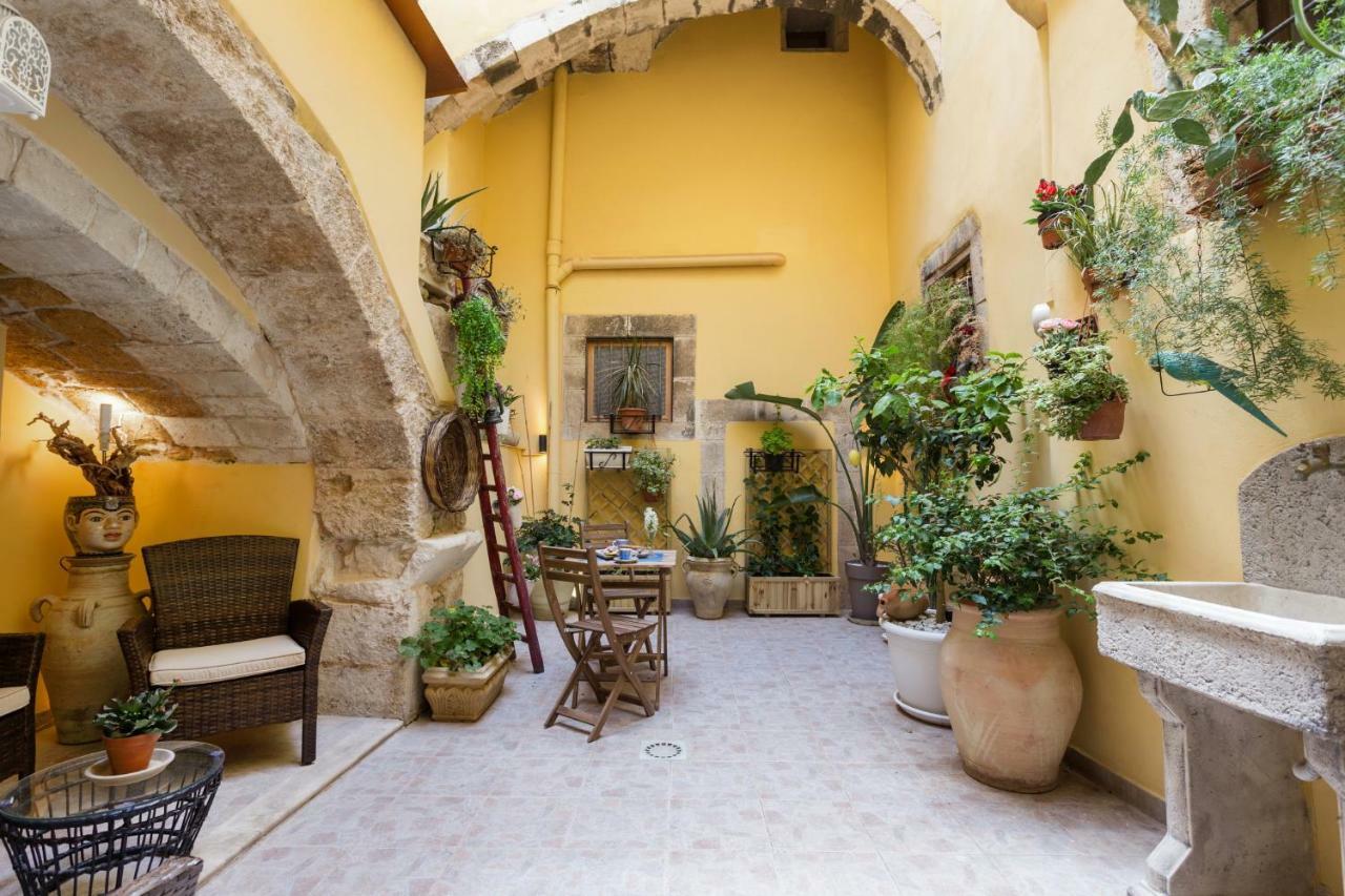 Casa Nagale- Di Charme Nel Cuore Di Ortigia A 50 Mt Dal Mare Apartment Syracuse